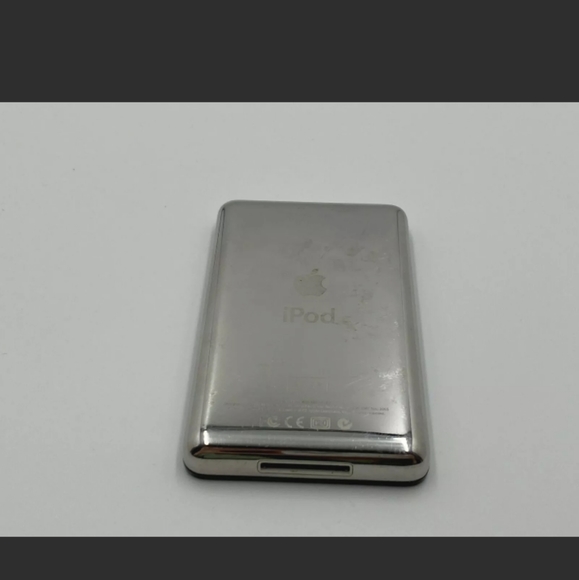 Ipod - Picture 2 of 3